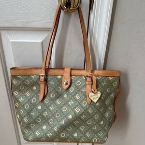 Dooney & Bourke Vintage Bag